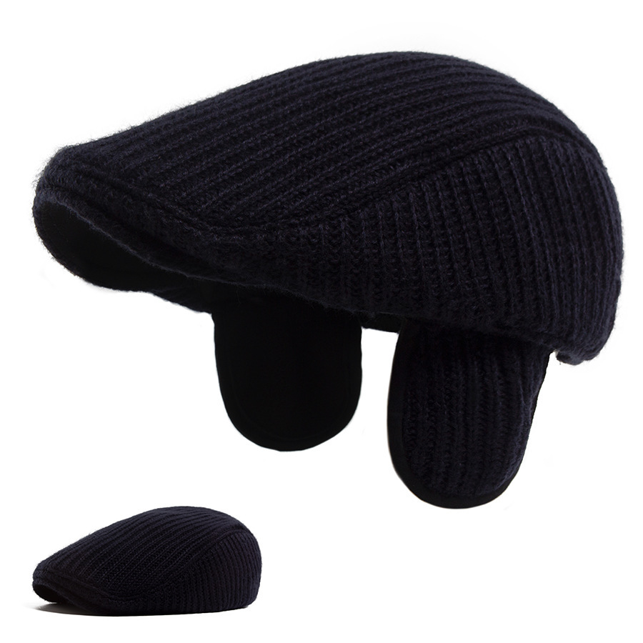 ZEB | Knitted flat cap with ear flaps