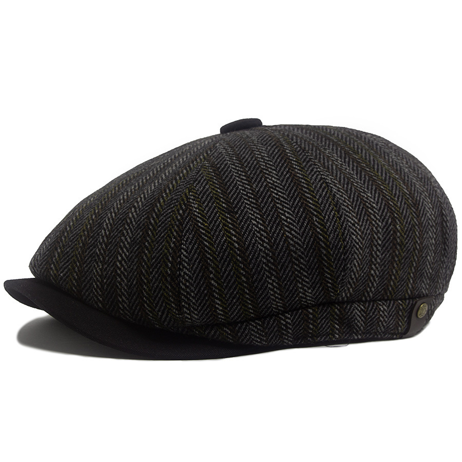Striped knitted octagonal newsboy cap