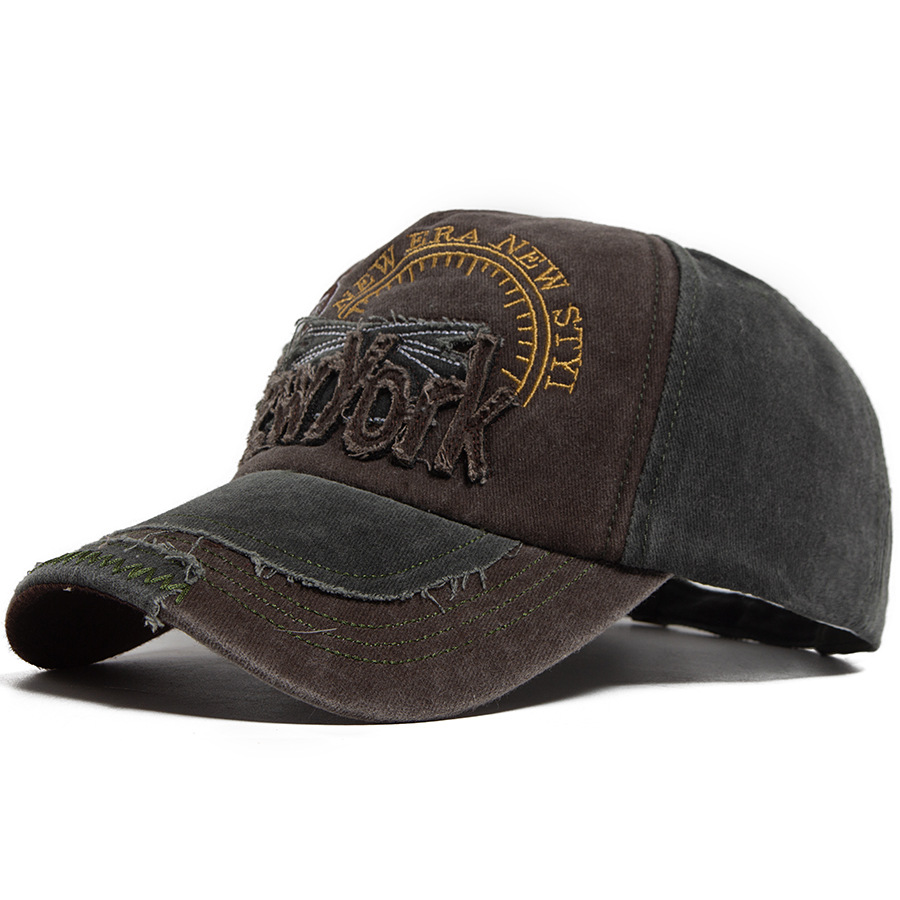 Retro-style NEW YORK embroidered baseball cap