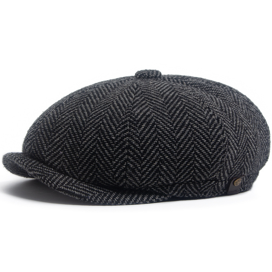 Striped knitted octagonal newsboy cap
