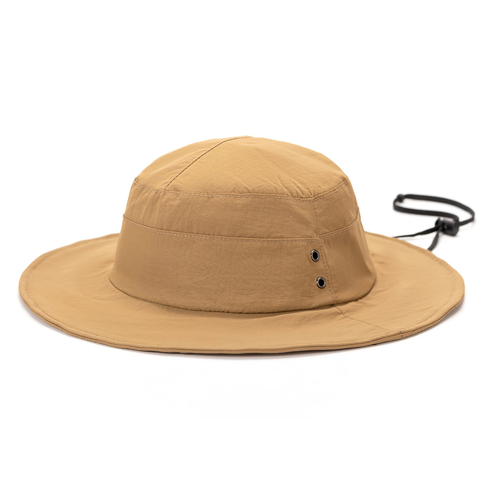 Large brim bucket hat