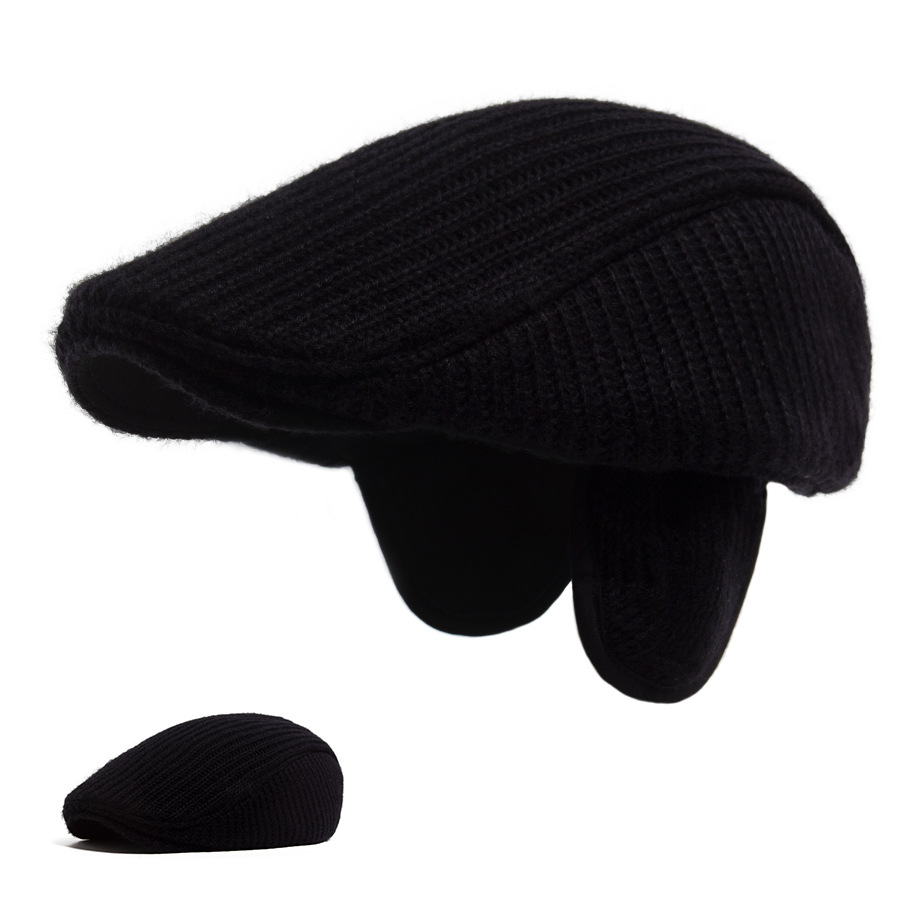 ZEB | Knitted flat cap with ear flaps