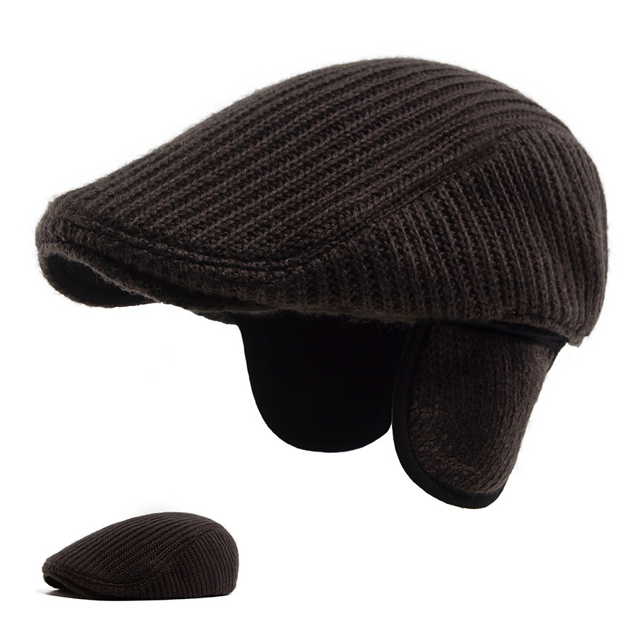 ZEB | Knitted flat cap with ear flaps