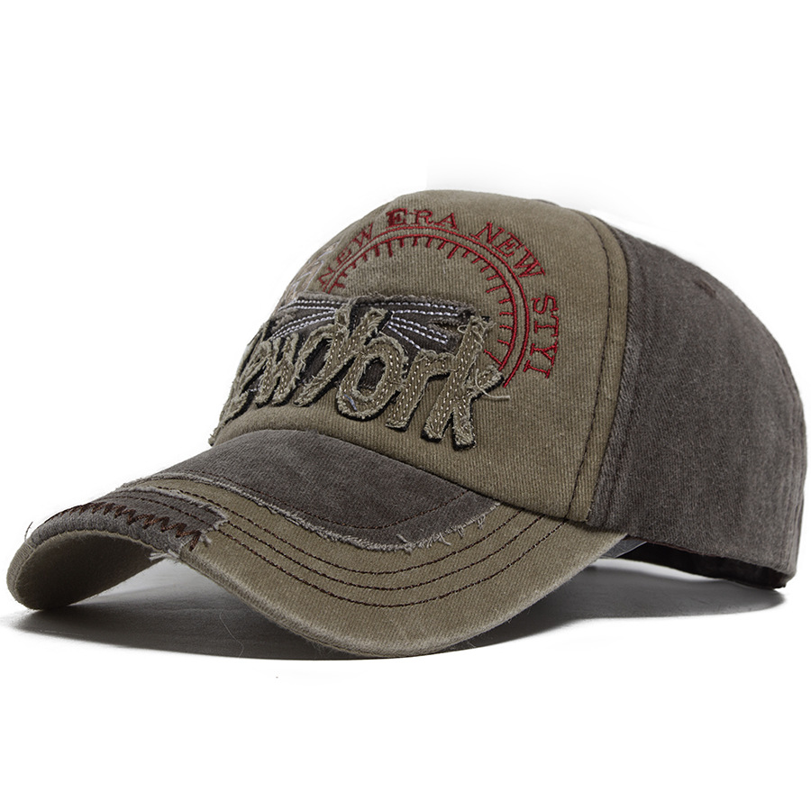 Retro-style NEW YORK embroidered baseball cap