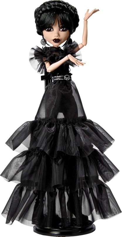 Monster High Mercredi Addams dans une poupée de collection en robe gothique noire inspirée de la scène de danse, accessoires de qualité et support de poupée, HXJ03