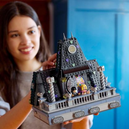 LEGO Wednesday The Room of Wednesday and Enid - Nevermore Collector's Gift Personalised - 4 Mini Dolls - Rich in Mystery and Adventure Set for Kids 10 Years and Up 76781