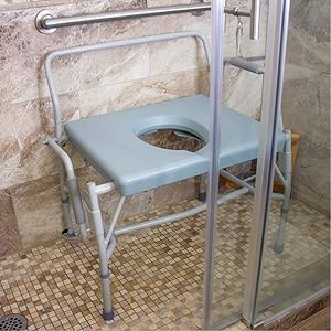 BEDSIDE COMMODE