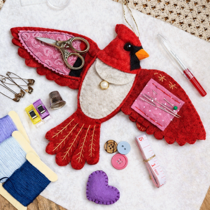 🖤 “Raven’s Keepsake – Guardian of Stitches” 🪡✨