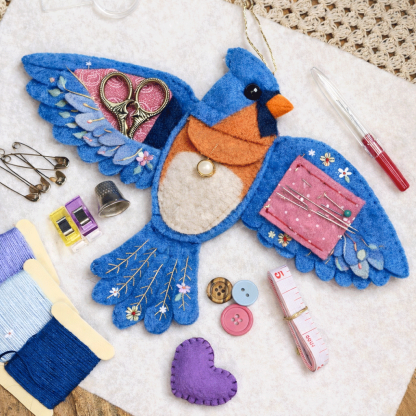 🖤 “Raven’s Keepsake – Guardian of Stitches” 🪡✨