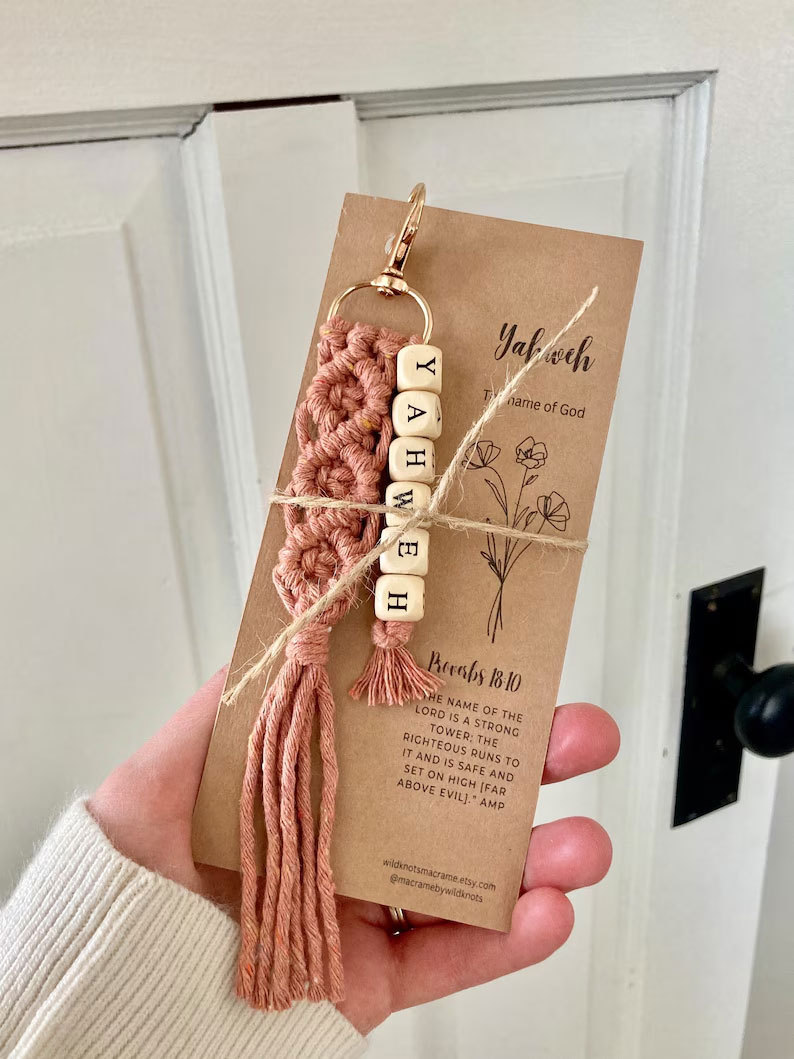 Praise His Name Macrame Keychains