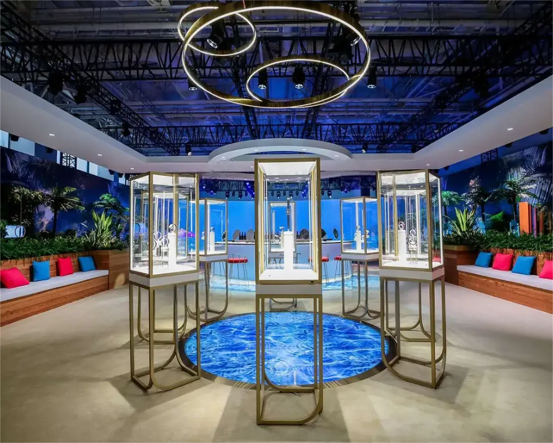 Custom Luxury Jewelry Tall Display Cabinet