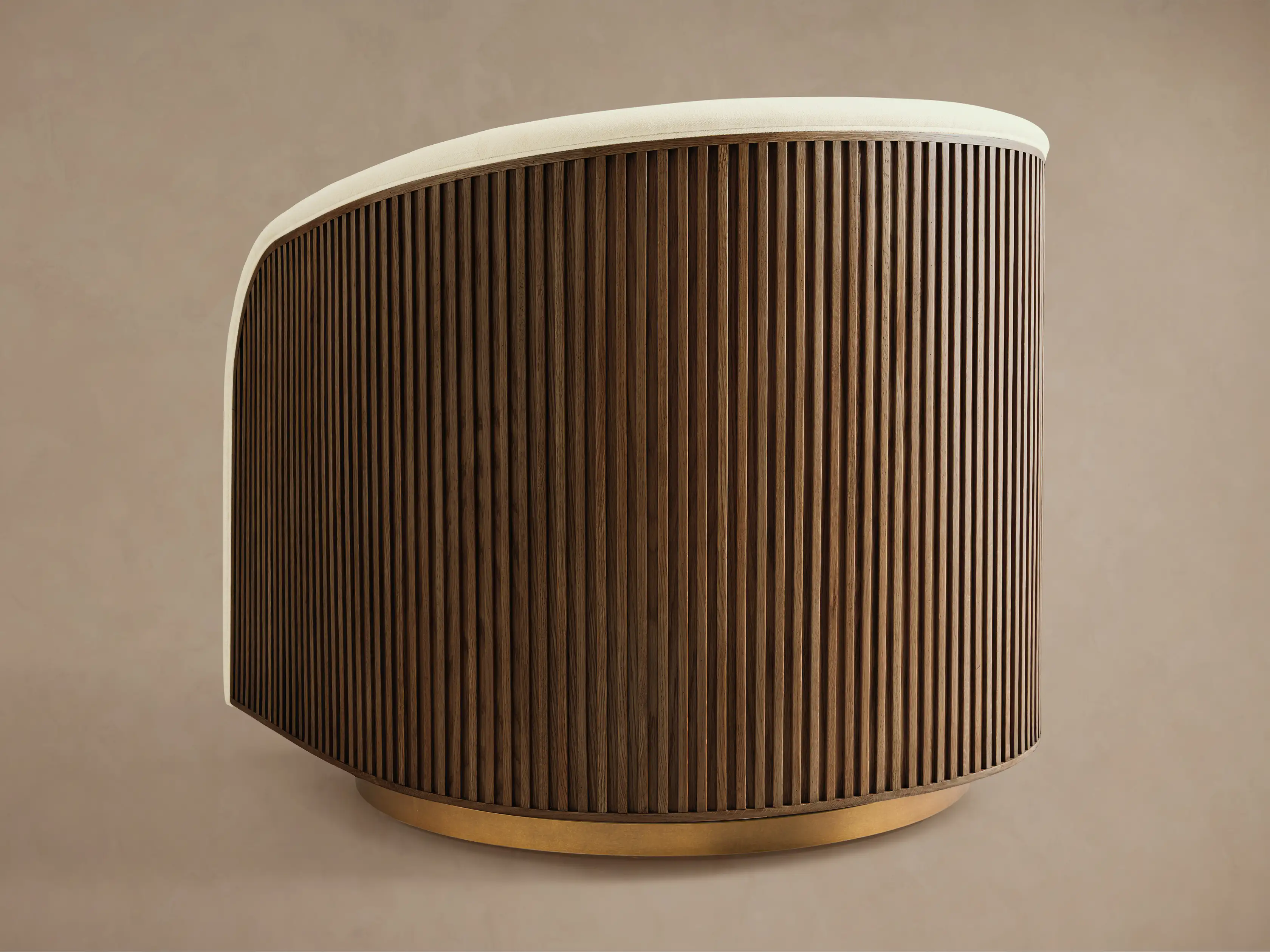 Finnley Swivel Chair