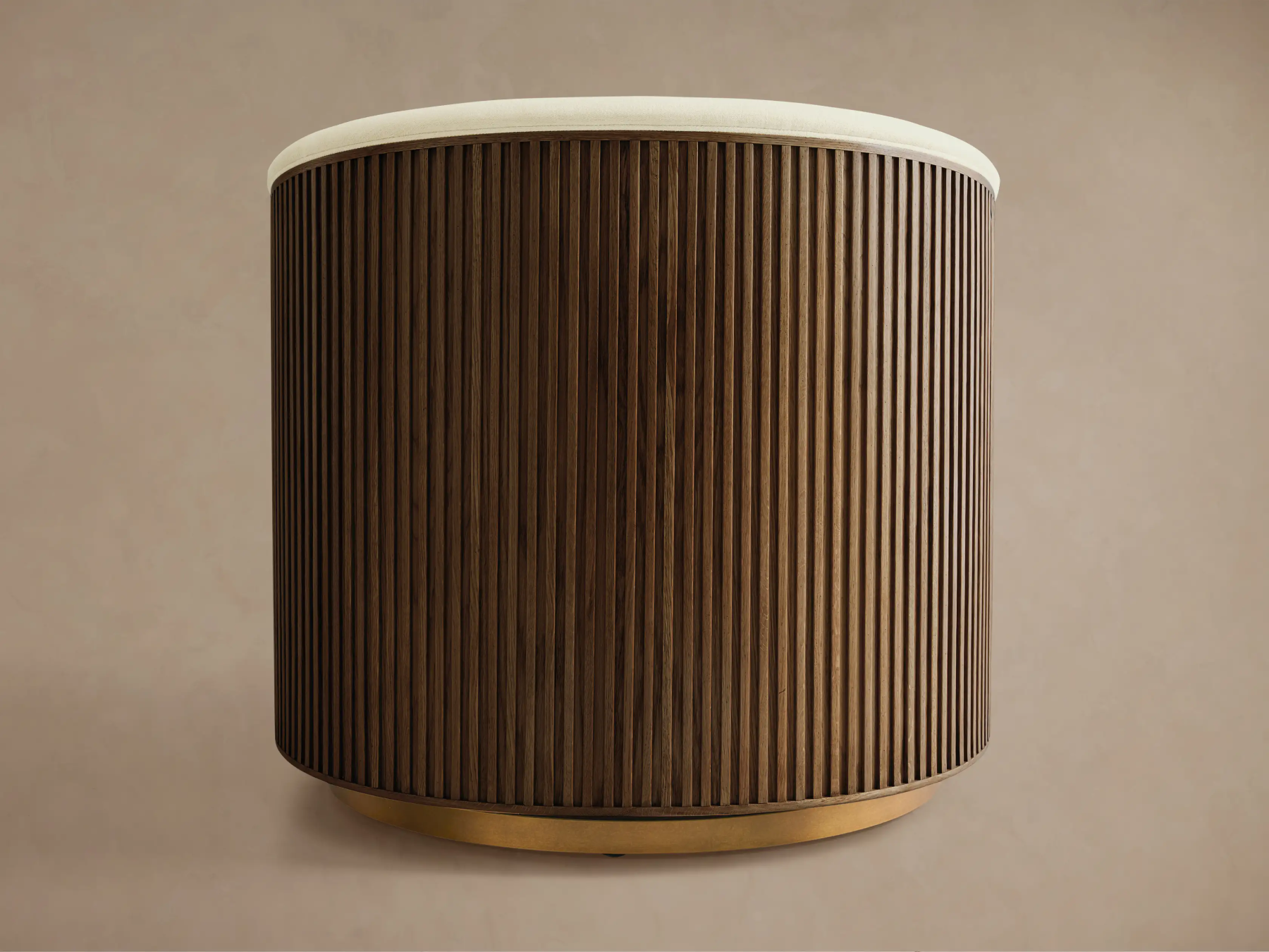 Finnley Swivel Chair