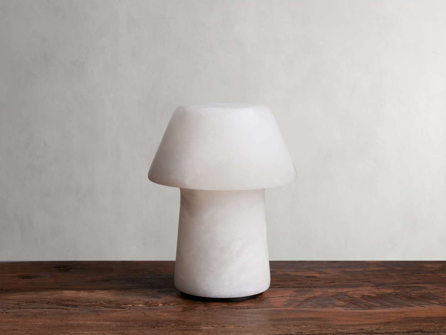 Daine Alabaster Outdoor Rechargeable Table Lamp