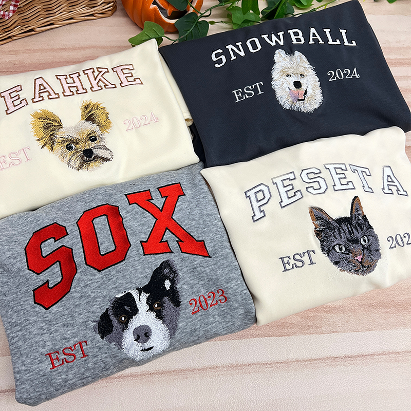 Personalized Embroidered Sweatshirt with Pets