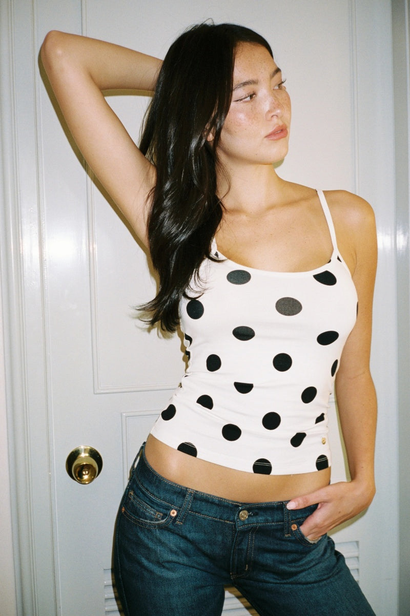 Imnot Basic Super Soft Cami Top In White Polka Dot-ROVOLE