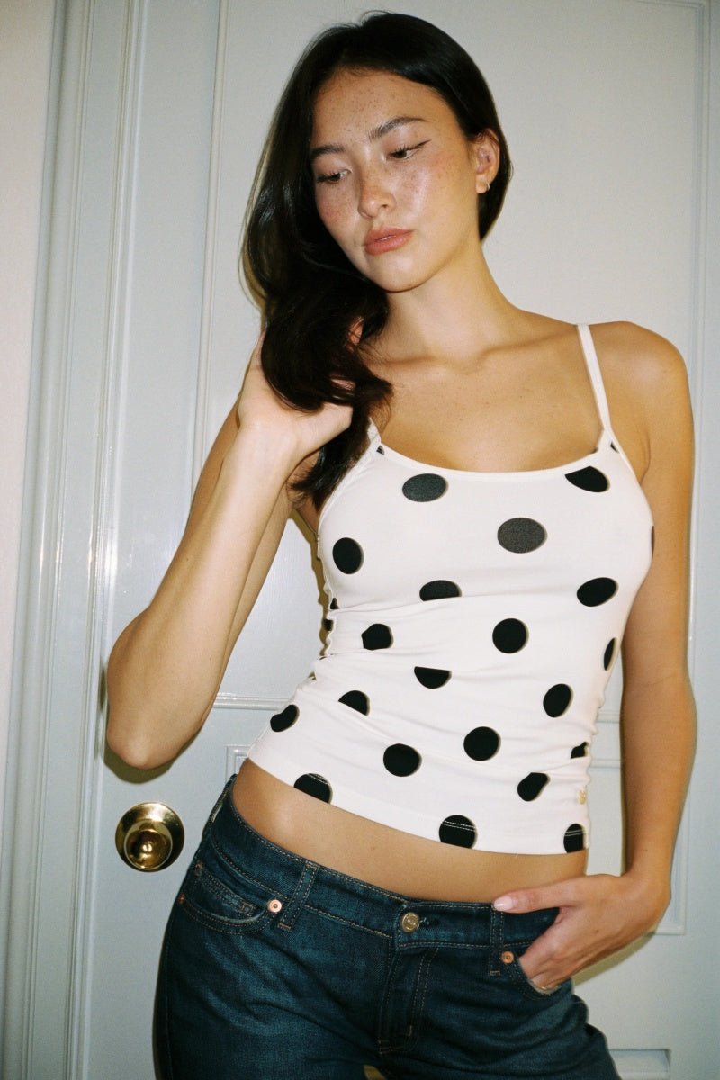 Imnot Basic Super Soft Cami Top In White Polka Dot-ROVOLE