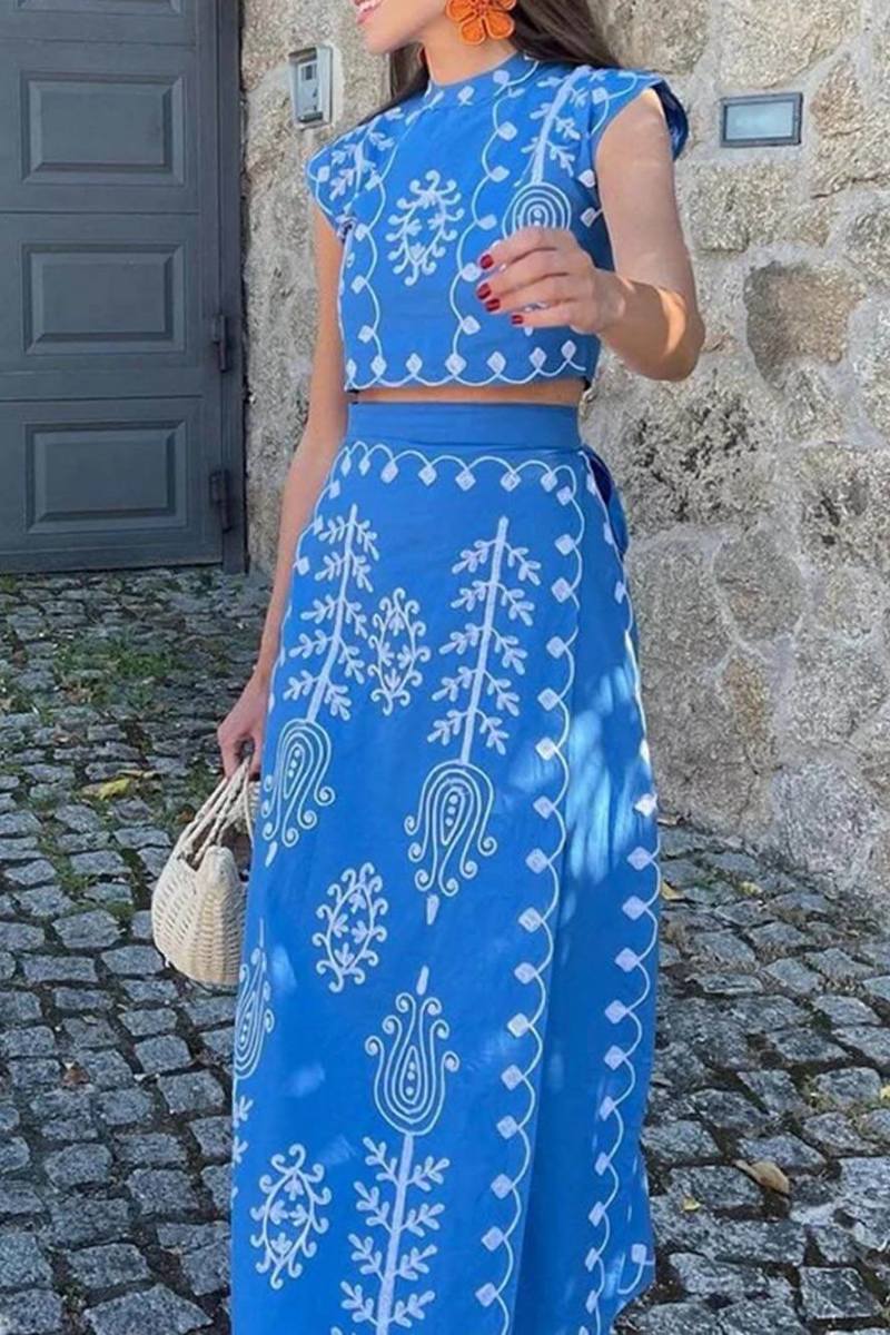 Ethnic Print Crop Top & Tire-up Wrap Midi Skirts Set-ROVOLE