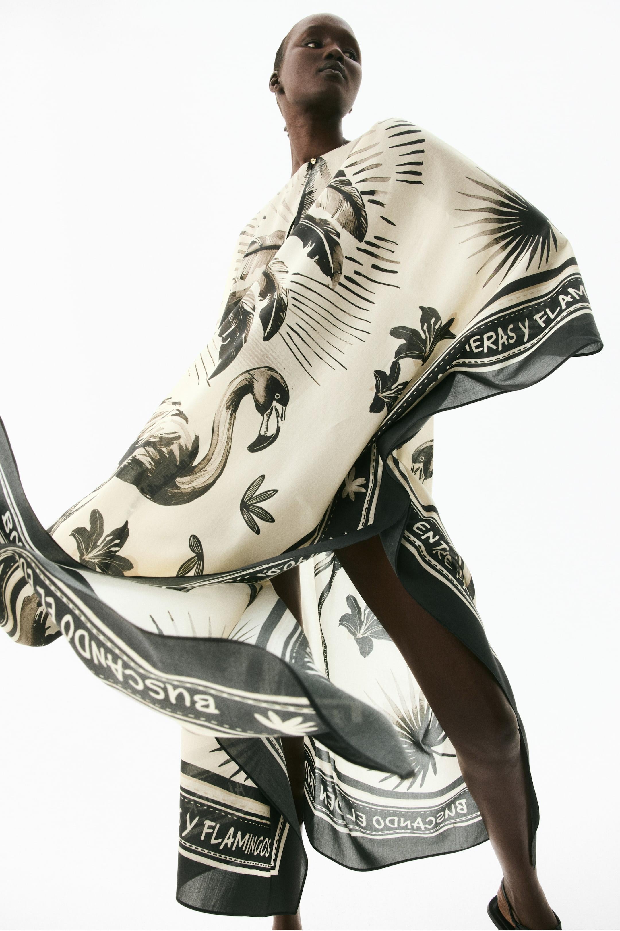 Oversized Flamingo Kaftan Maxi Dress-ROVOLE