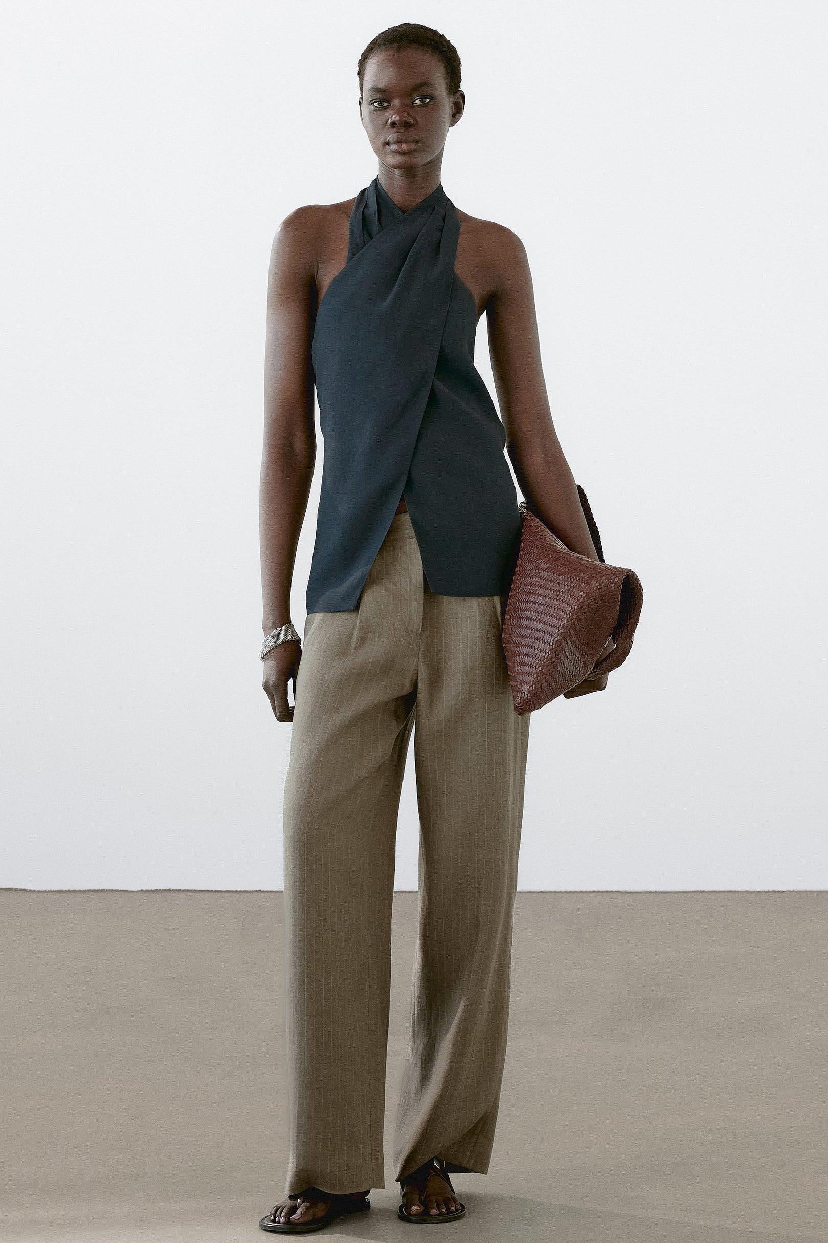 Halter Neck Back Neckline Top - Blue-ROVOLE