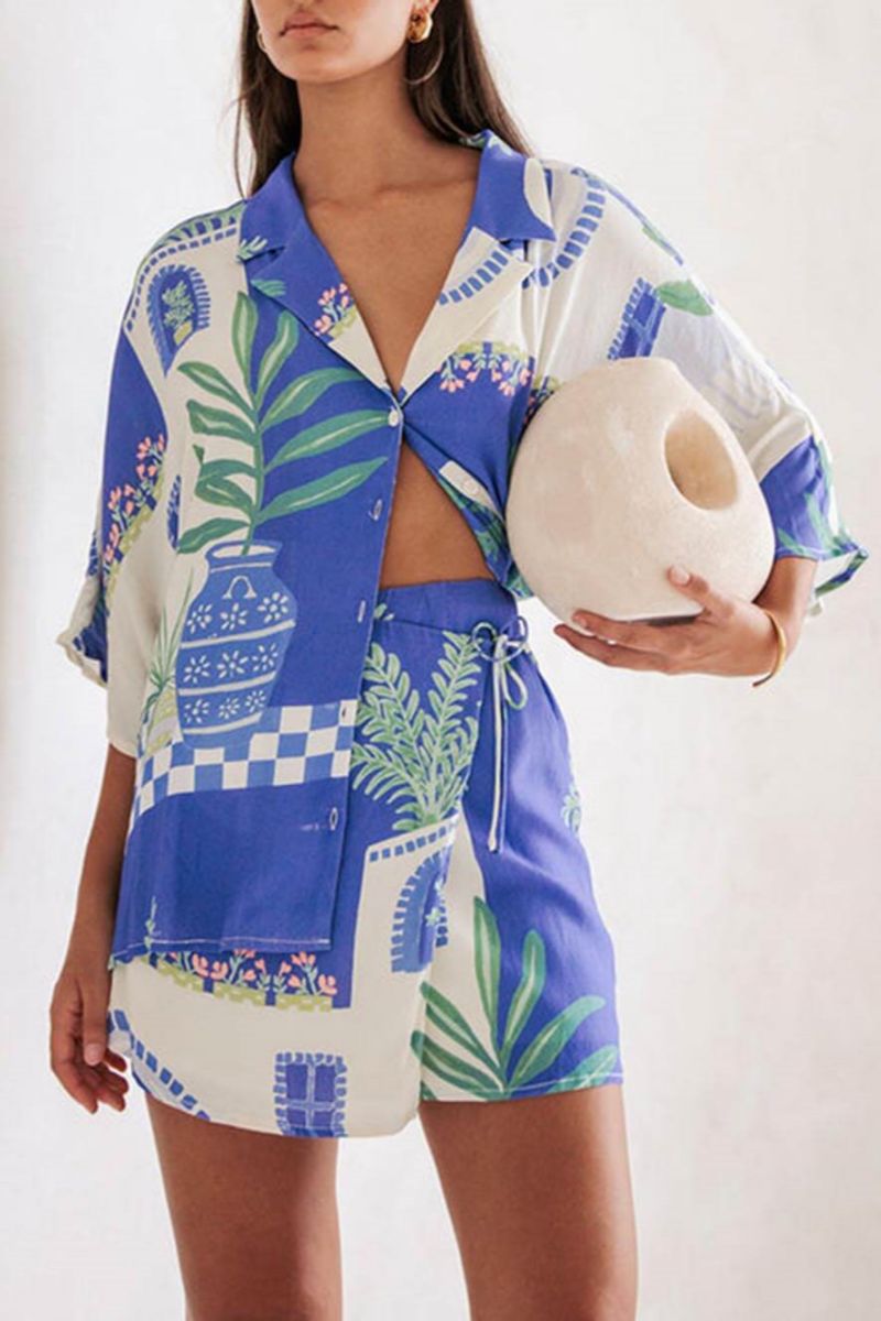 Unique Print Loose Shirt And Elastic Waist Wrap Lace-Up Skirt Set-ROVOLE