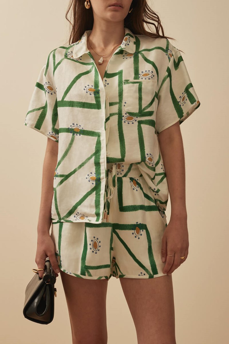 Unique Delicate Printed Loose Button Up Top Shorts Set-ROVOLE