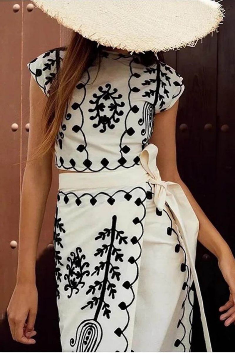 Ethnic Print Crop Top & Tire-up Wrap Midi Skirts Set-ROVOLE