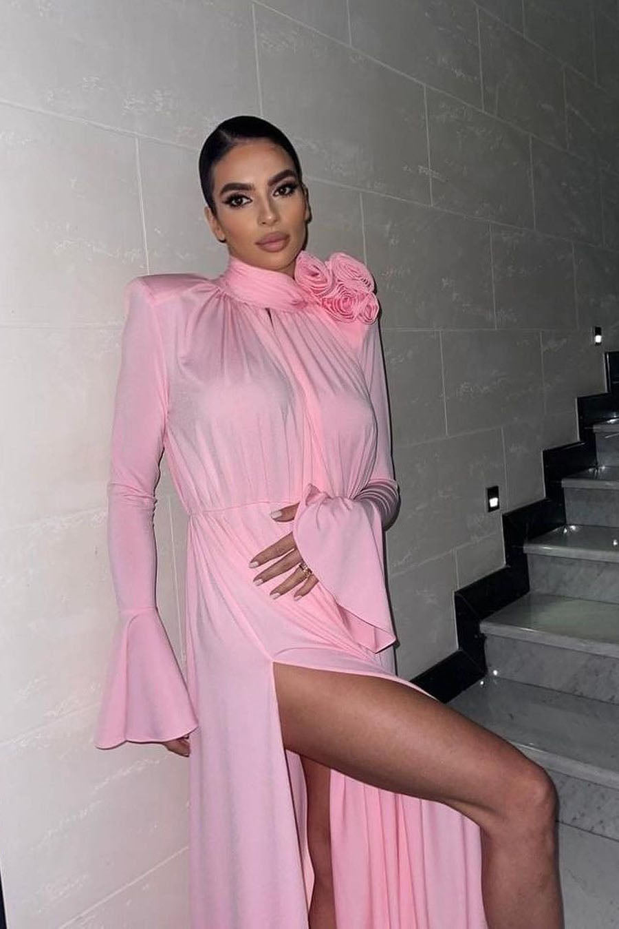 Luxury Vintage Cut-Out Deep V Halter 3D Floral Maxi Dress-ROVOLE