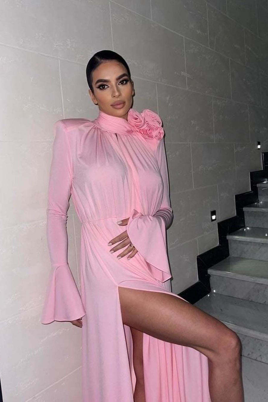 Luxury Vintage Cut-Out Deep V Halter 3D Floral Maxi Dress-ROVOLE