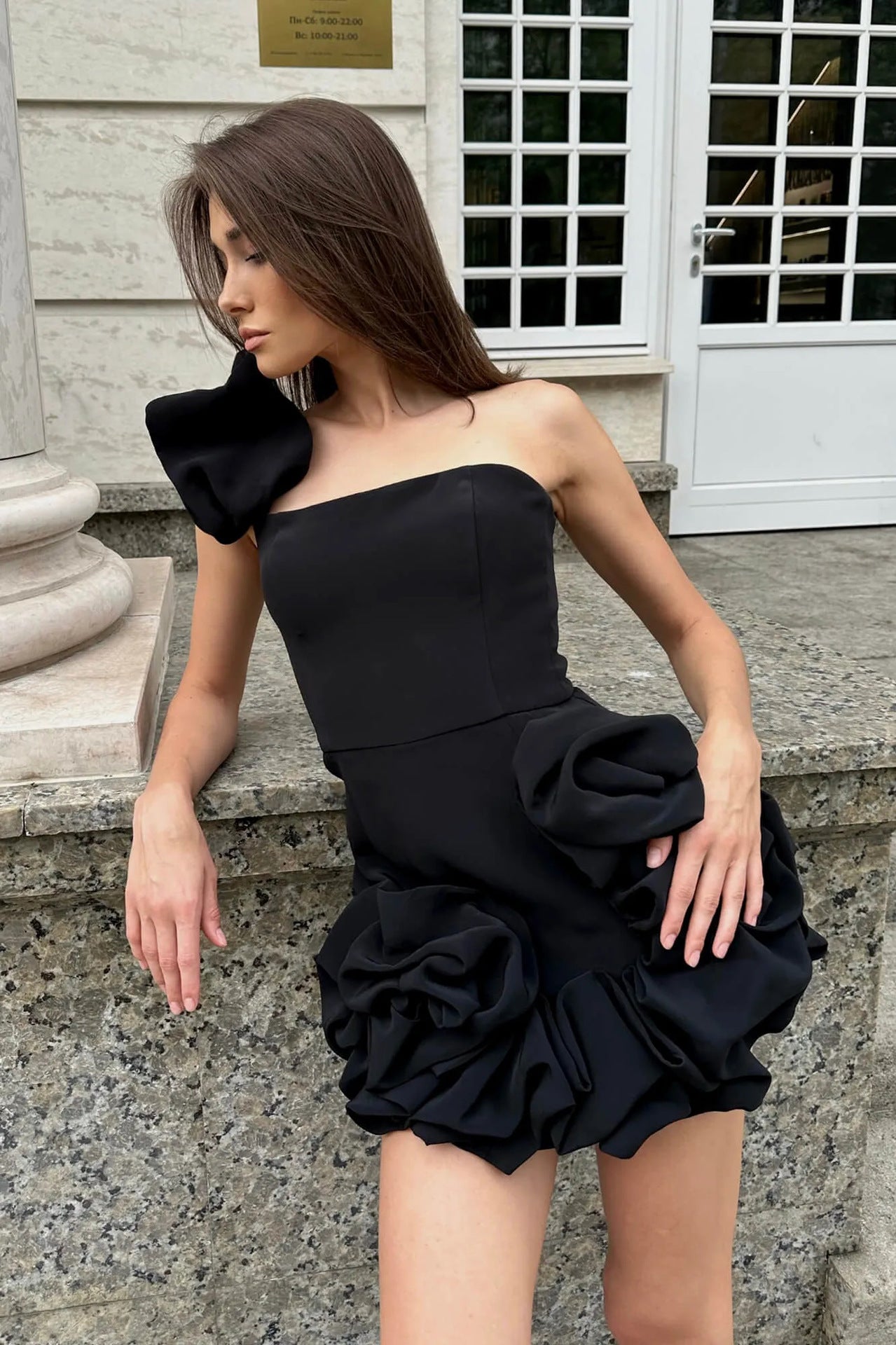Romantic Tulip Waist Strapless Mini Dress-ROVOLE