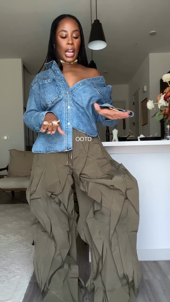 Olive Green Ruched Cargo Parachute Pants-ROVOLE