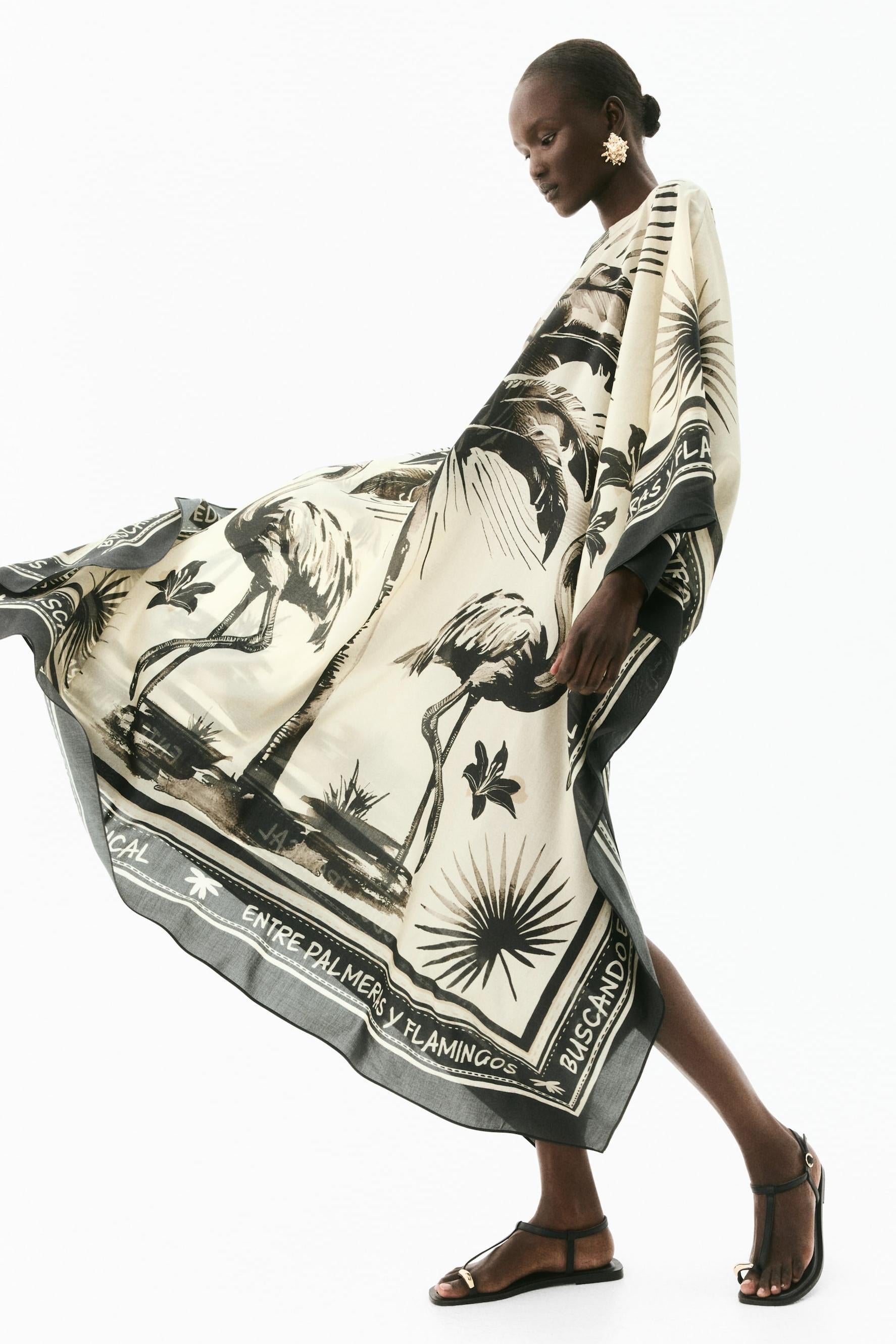 Oversized Flamingo Kaftan Maxi Dress-ROVOLE