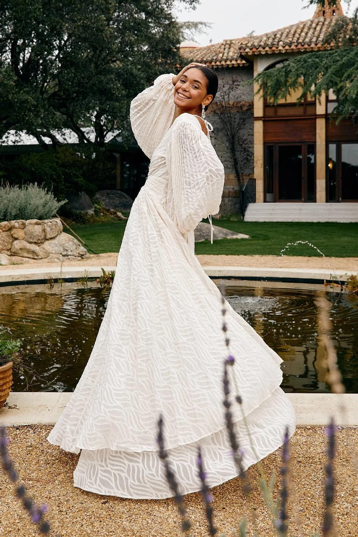 Allegory Elsa Cream Maxi Dress-ROVOLE