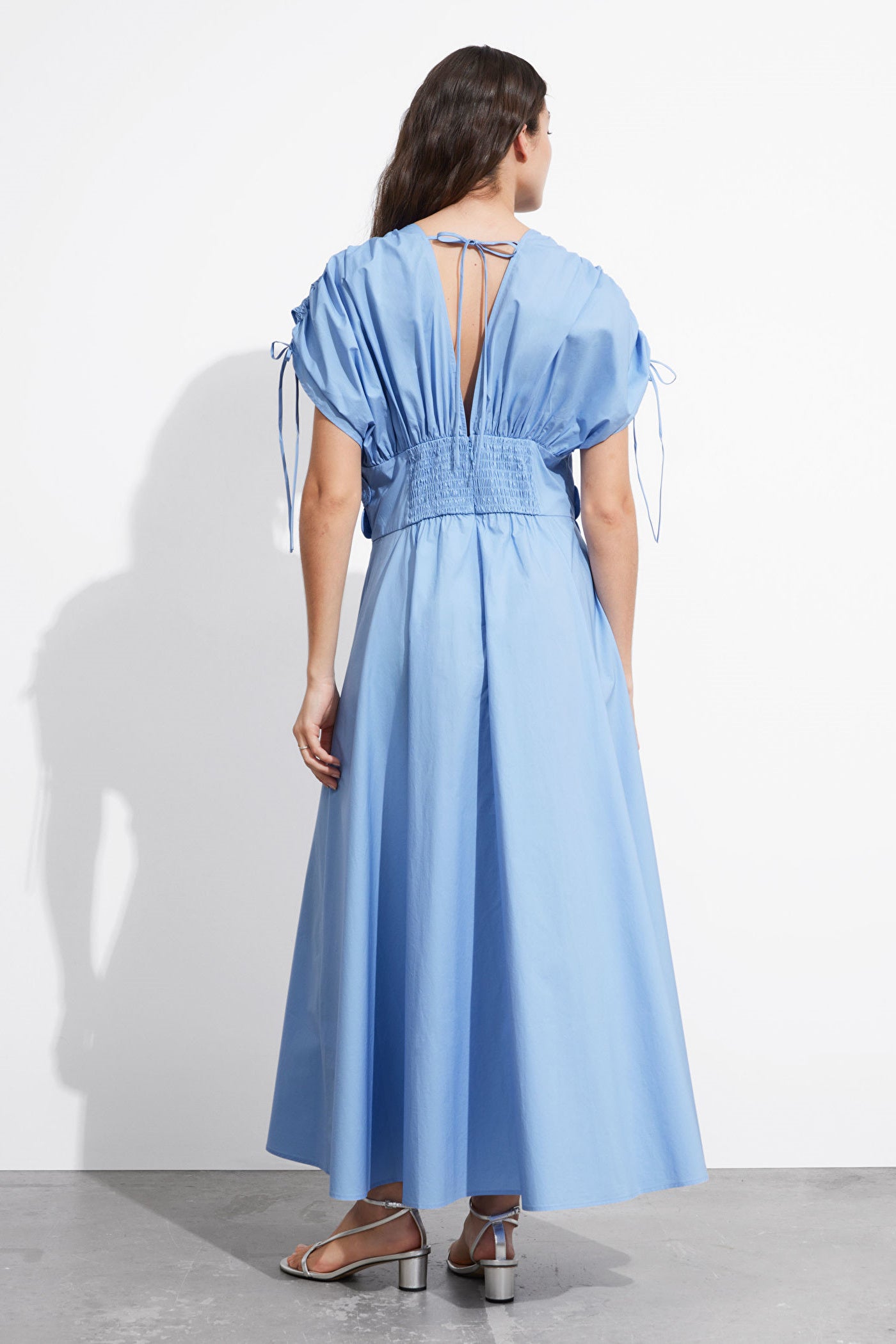 Maggie Floral Appliqué V-neck Maxi Dress-ROVOLE