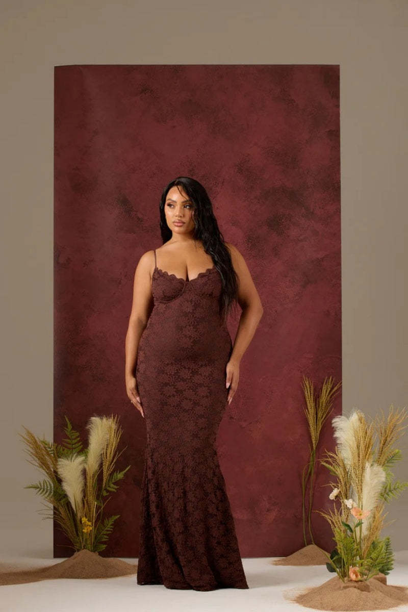 Leah Lace Maxi Dress-ROVOLE