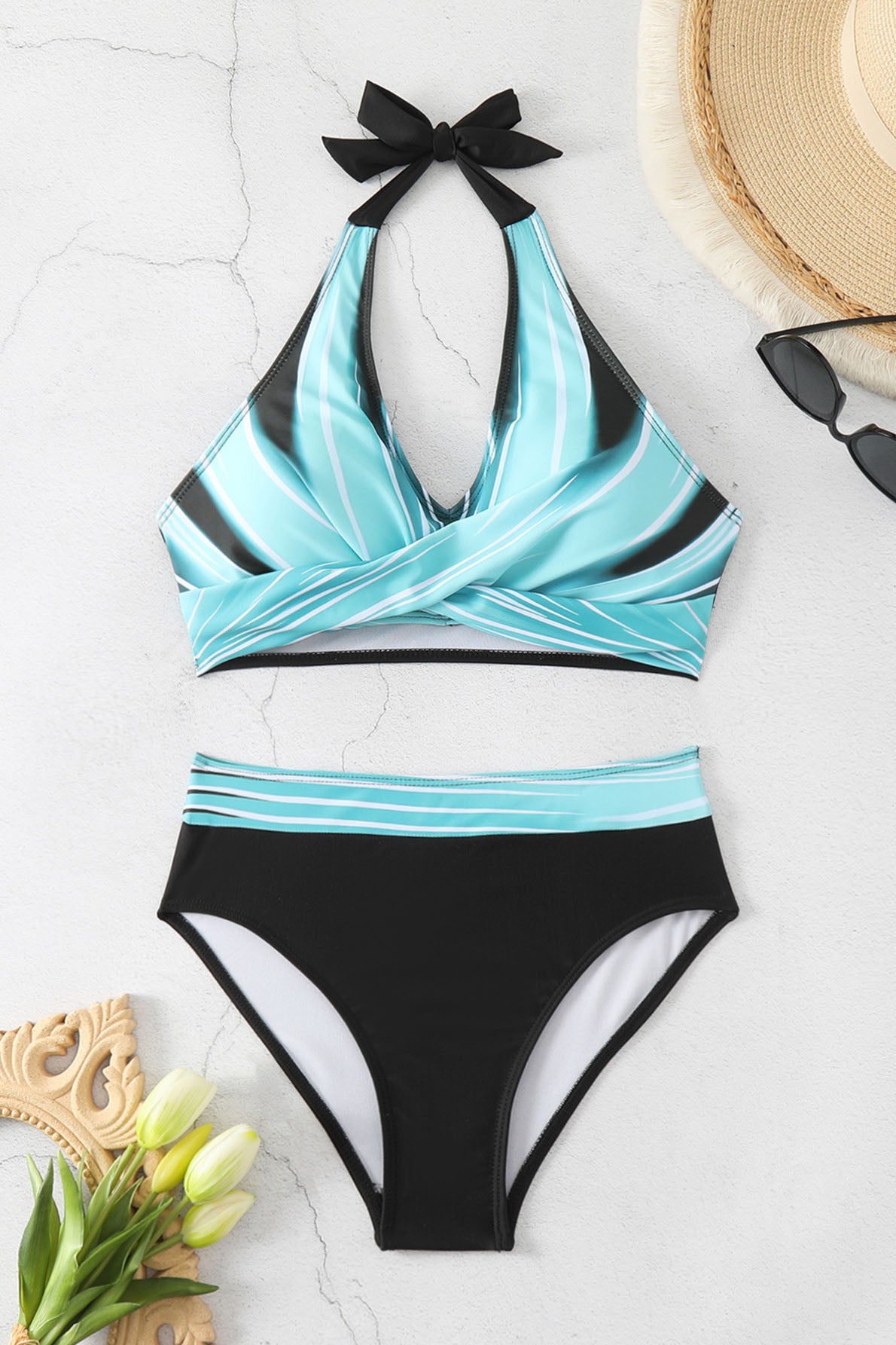 Colorblock Halter Bikini Swimwear-ROVOLE