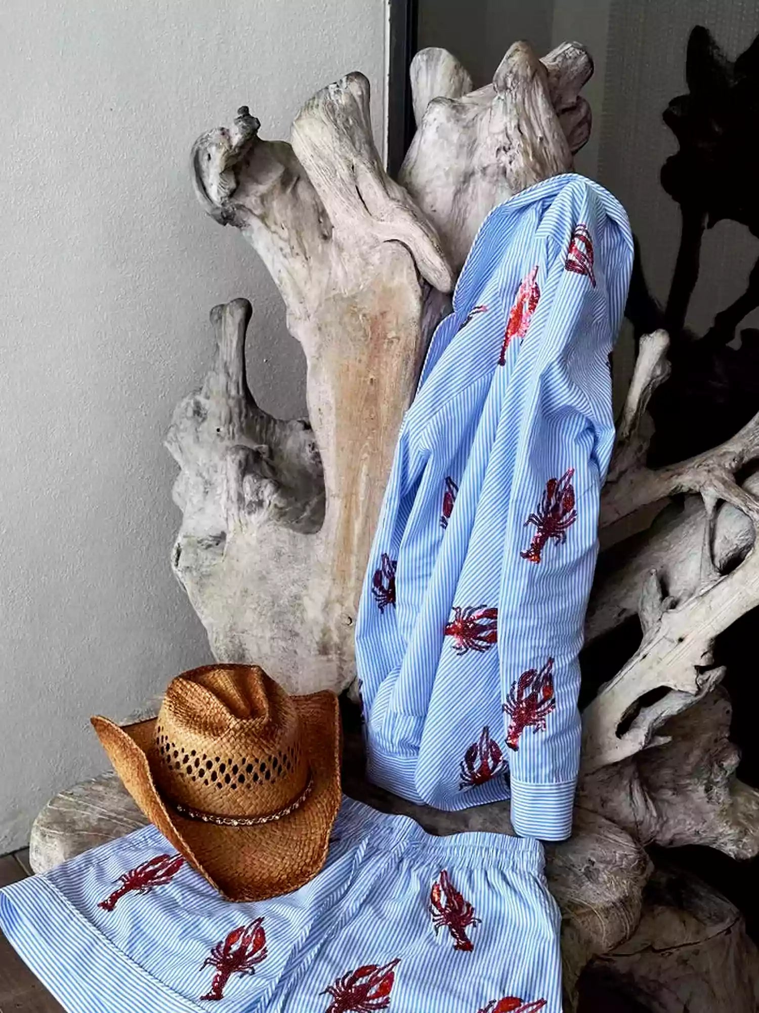 Lobster Sequin Two-Piece Short Set-ROVOLE