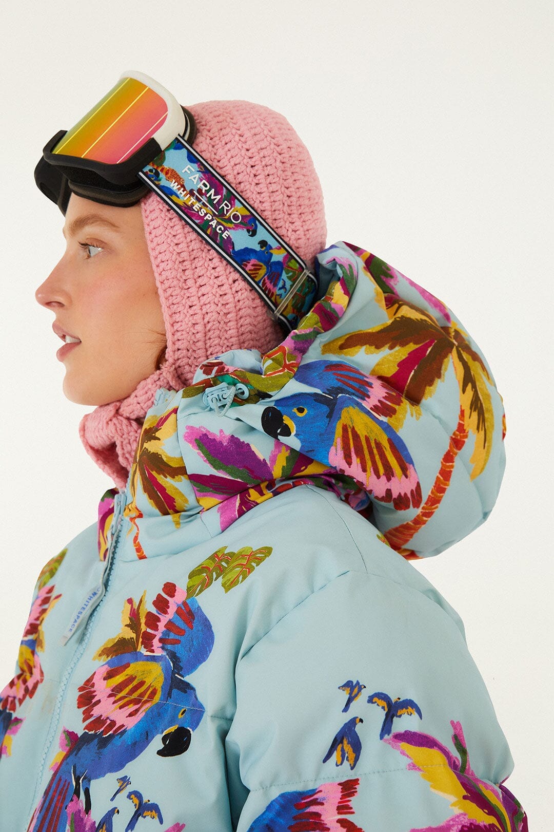 Blue macaw hooded puffer ski jacket