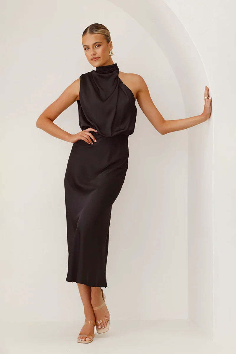 Esther Maxi Dress - Black-ROVOLE