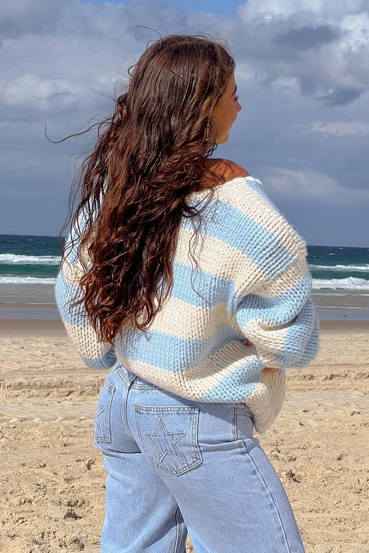 Off-shoulder Striped Sweater-ROVOLE