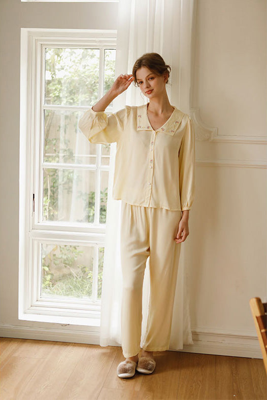 Satin Rose Embroidery Sleepwear Set-ROVOLE