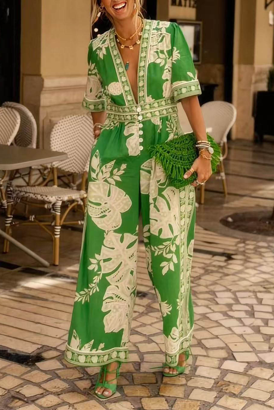 Stylish V-Neck Printed Jumpsuit-ROVOLE