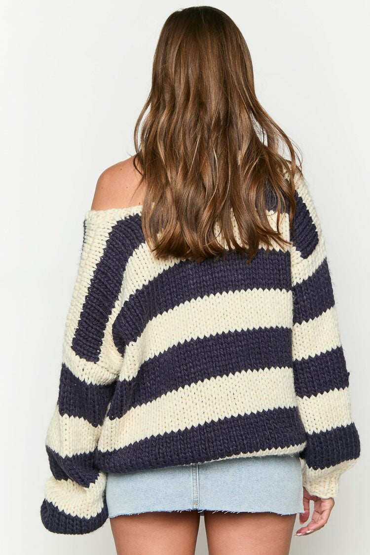 Off-shoulder Striped Sweater-ROVOLE