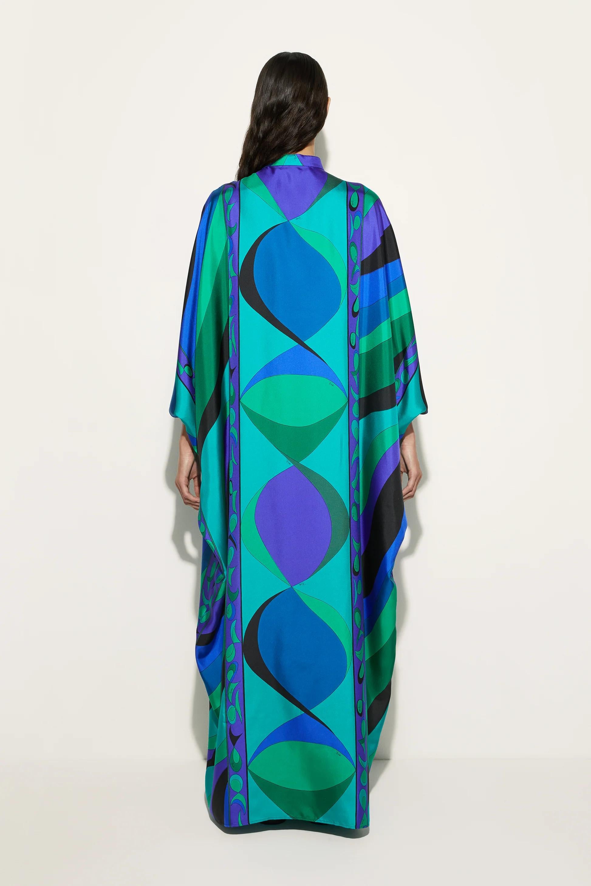Psychedelic Swirling Iride Satin Kaftan-ROVOLE