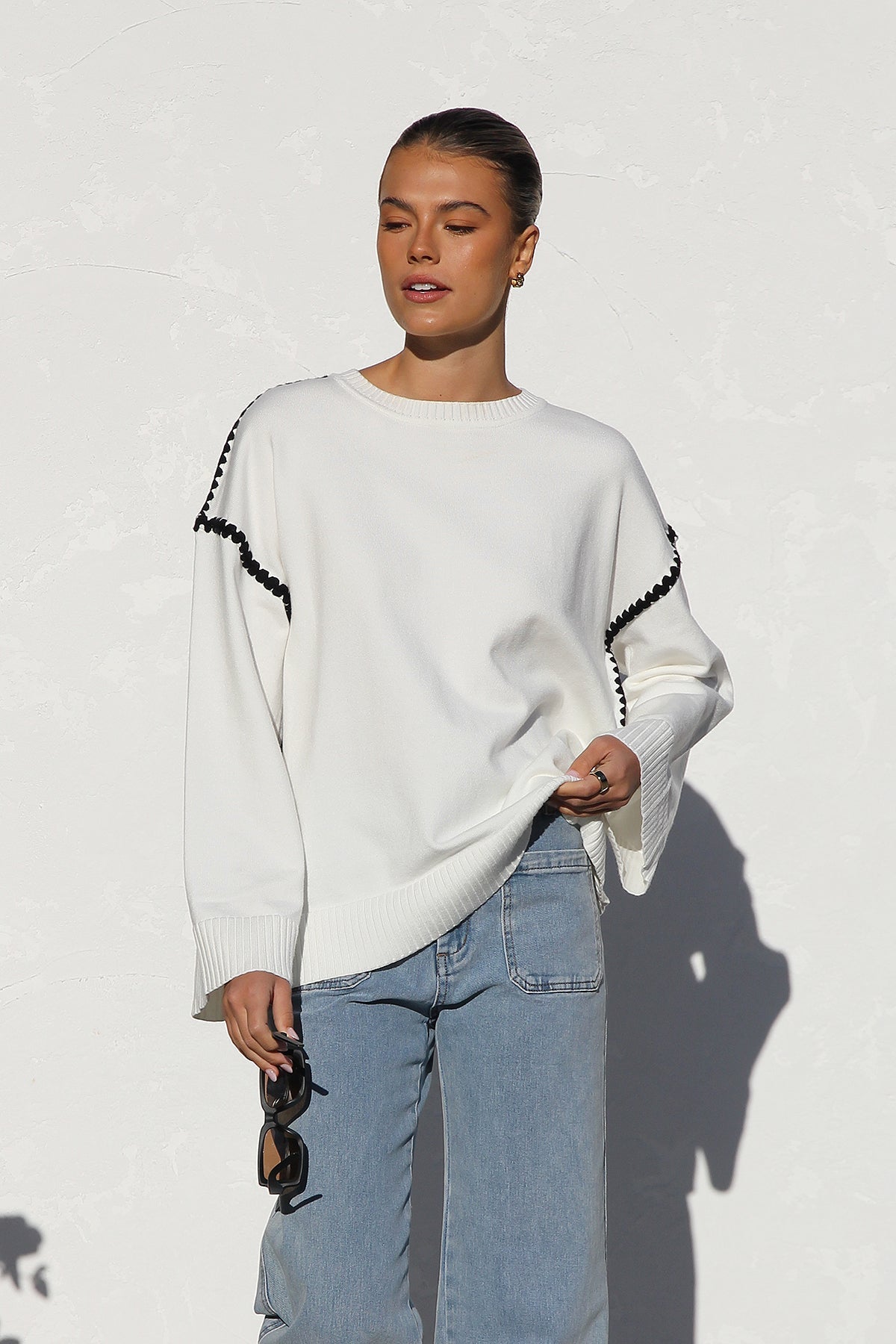 Daia Knit Sweater-ROVOLE