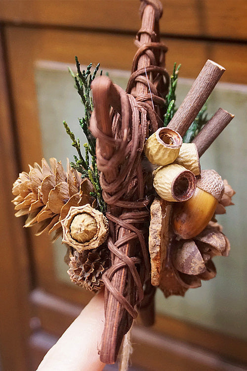 Christmas Decoration Pendant - Forest Pine Cone Bell Car Hanging-ROVOLE