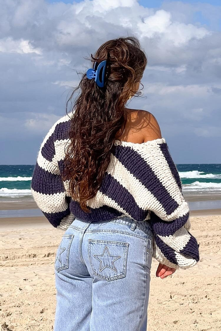 Off-shoulder Striped Sweater-ROVOLE