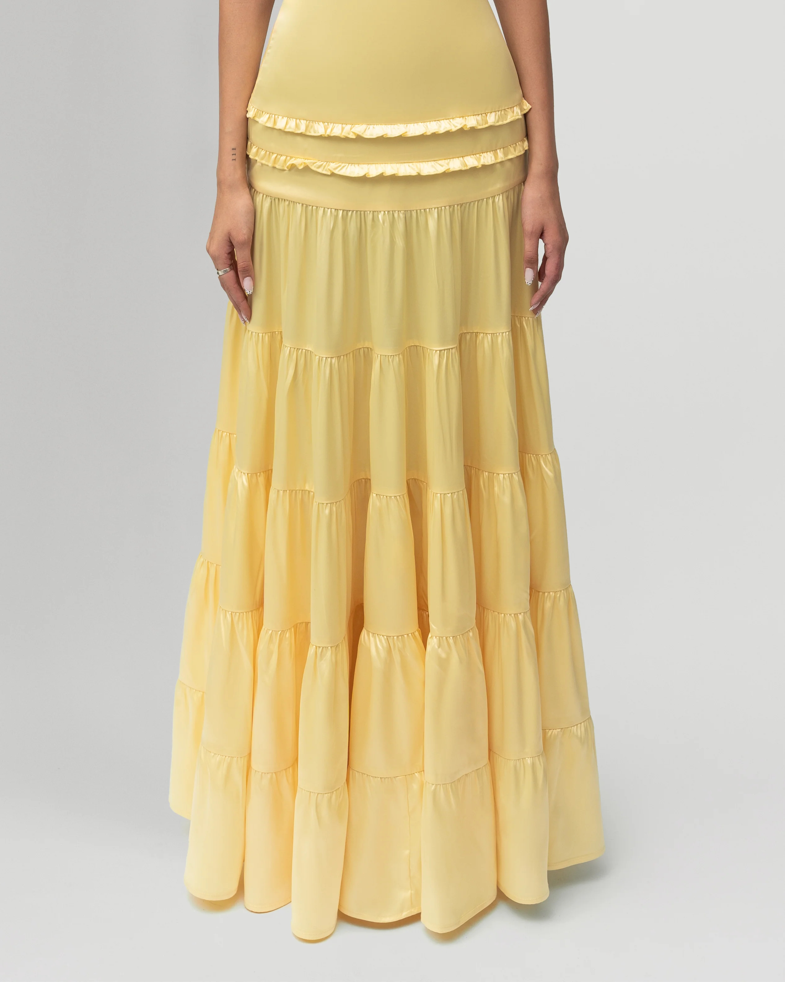 Yellow flowing one-shoulder maxi dress