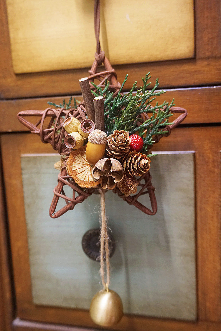 Christmas Decoration Pendant - Forest Pine Cone Bell Car Hanging-ROVOLE