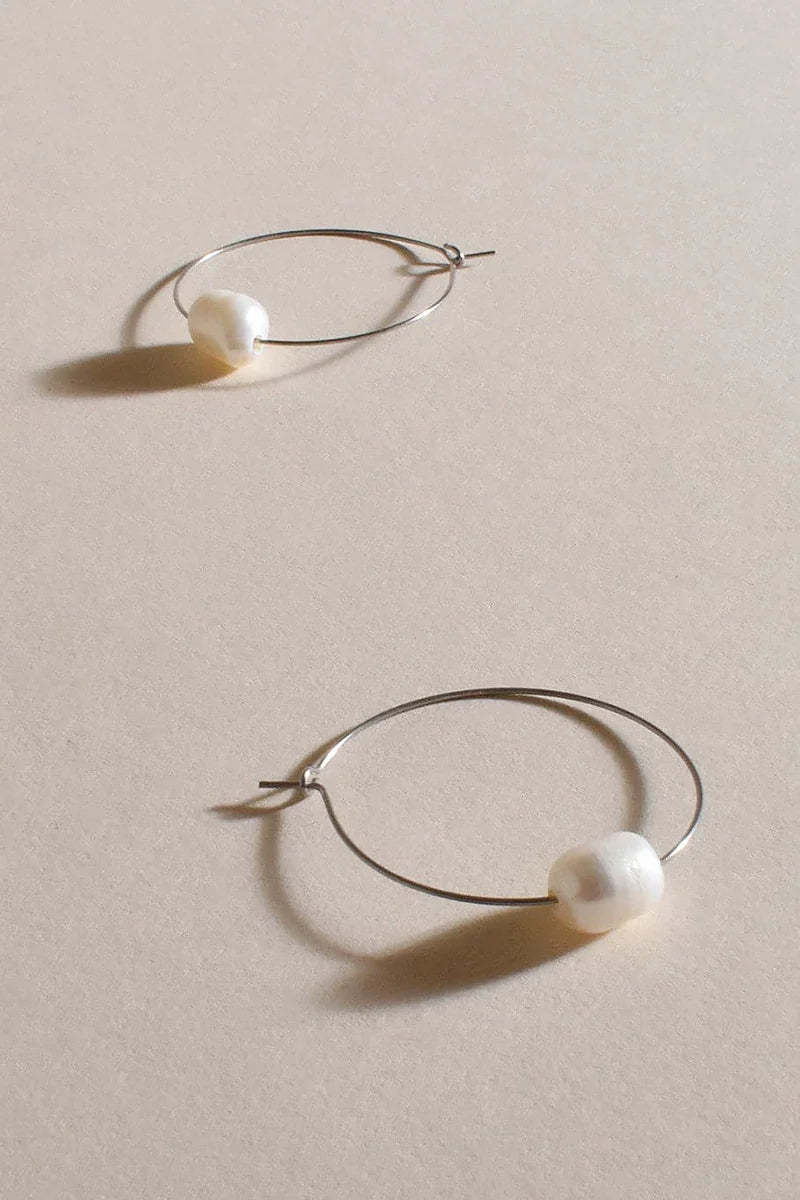 Simple Pearl Fine Wire Hoops - Cream/Silver-ROVOLE